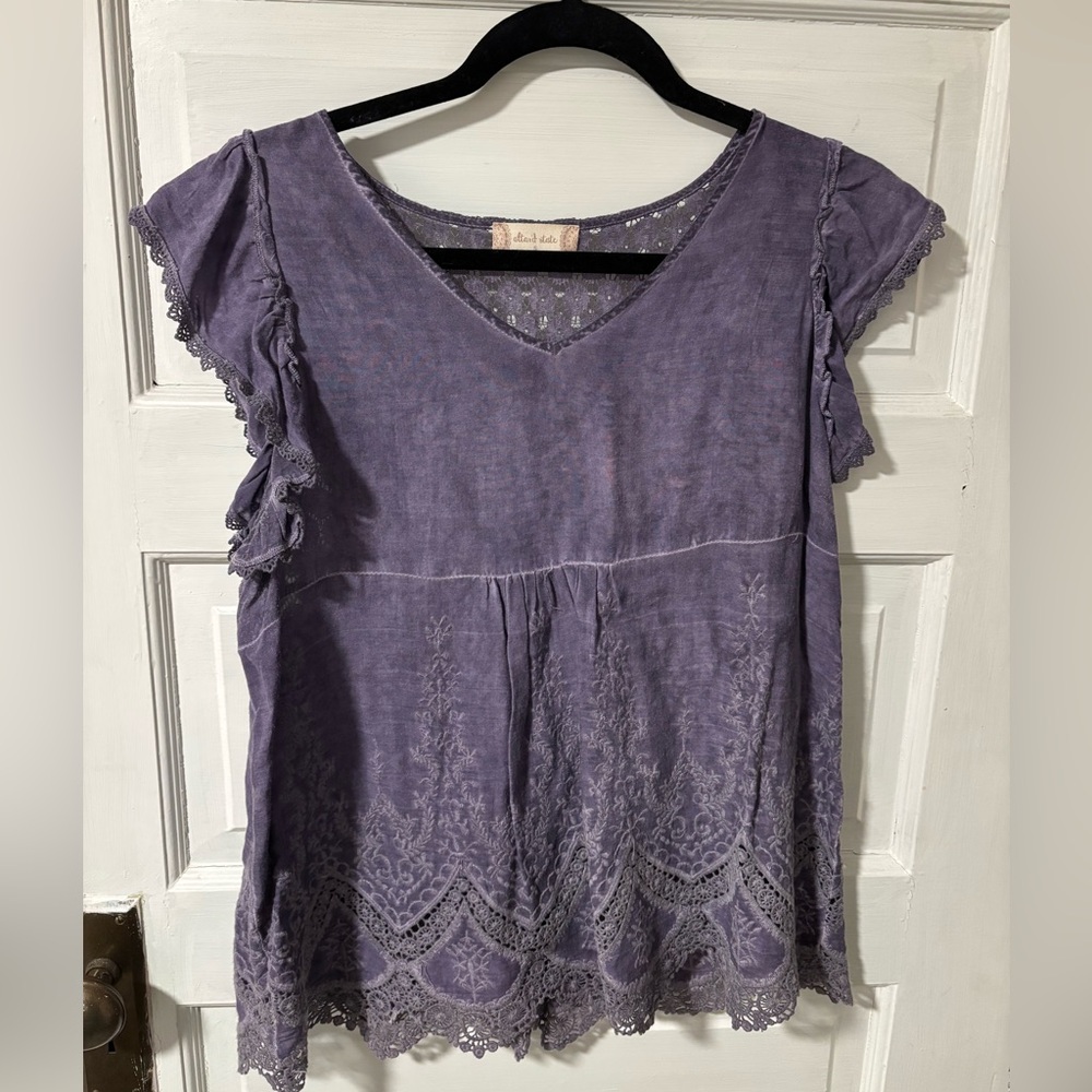 Altar'd State Lavender Lace Women's Blouse